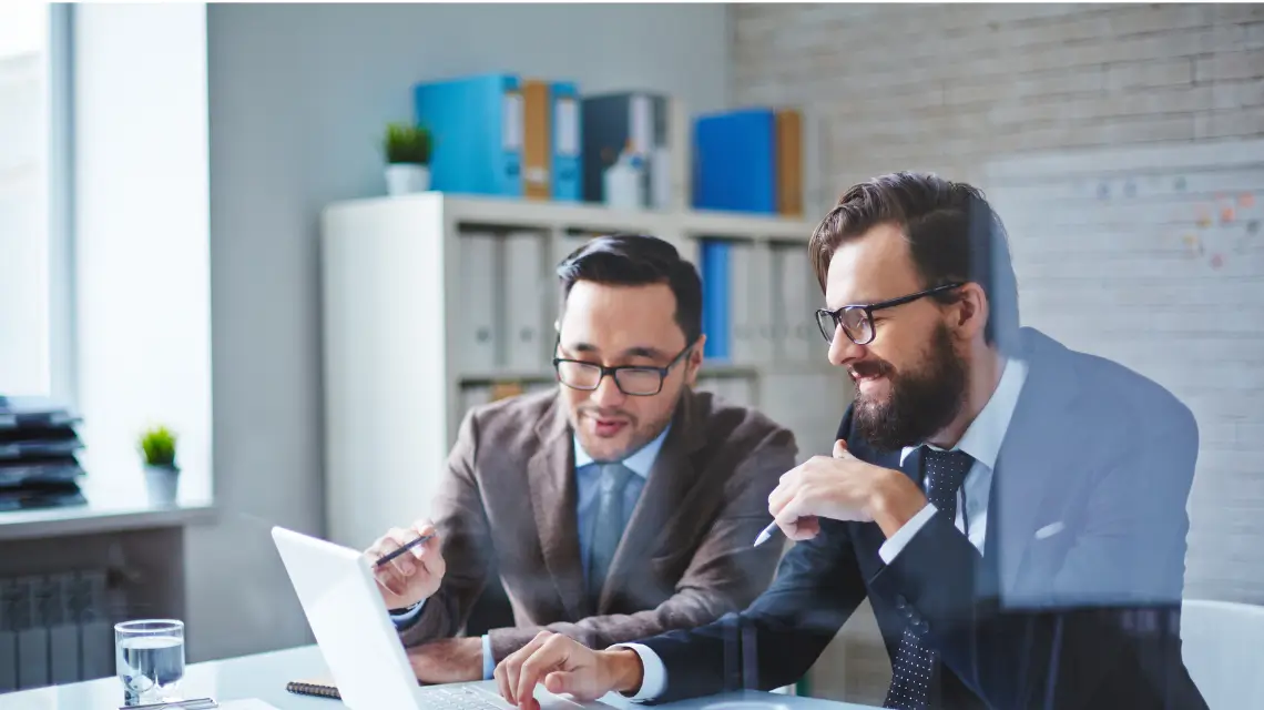 How consultants help identify and mitigate risk